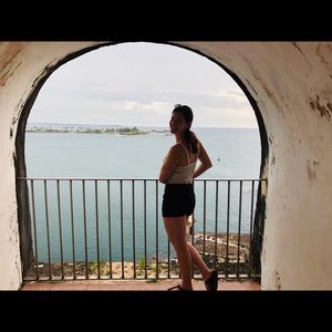 Meet your Posher, Sarah